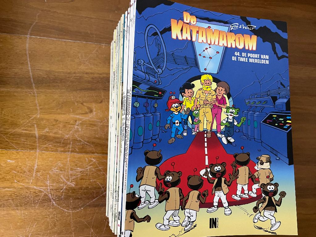 Katamaron serie 1 t/m 44 compleet en zeer mooi, Complete serie of reeks, Ophalen of Verzenden, Zo goed als nieuw