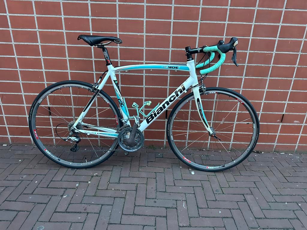 Bianchi via Nirone zgan, Fietsen en Brommers, Fietsen | Racefietsen, Aluminium, Zo goed als nieuw, Meer dan 20 versnellingen, 53 tot 57 cm