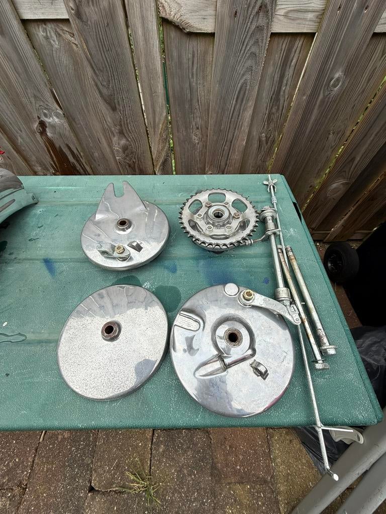 Zundapp set gepolijste wieldeksels, Fietsen en Brommers, Brommeronderdelen | Zundapp, Ophalen, Zo goed als nieuw, Overige typen