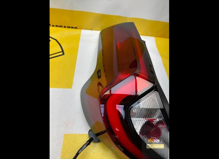 Toyota Aygo X Achterlicht Links VVT-i 0000012928 origineel, Info@toyota.co.jp, Gebruikt, Toyota Motor Corporation, Toyota