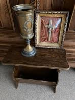 Antieke Kelk en Kruisbeeld, Ophalen