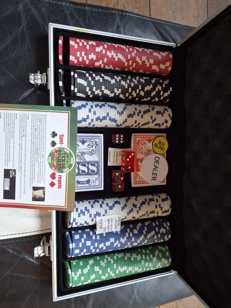 Texas Hold'em pokerset in koffer, Ophalen