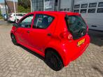 Toyota Aygo 1.0-12V Airco, 2e Eigenaar, 5 Deurs, Auto's, Voorwielaandrijving, Gebruikt, 4 stoelen, 68 pk