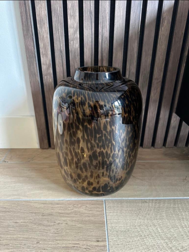Glazen vaas met luipaardprint, Huis en Inrichting, Woonaccessoires | Vazen, Ophalen, Overige kleuren, Nieuw, Glas