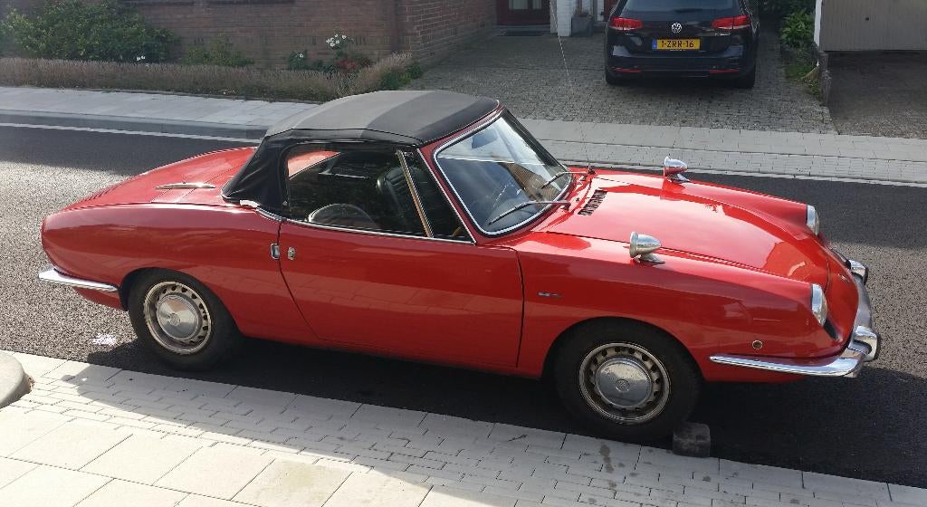 Fiat 850 sport cabriolet, Auto's, 903 cc, Achterwielaandrijving, 4 cilinders, Cabriolet
