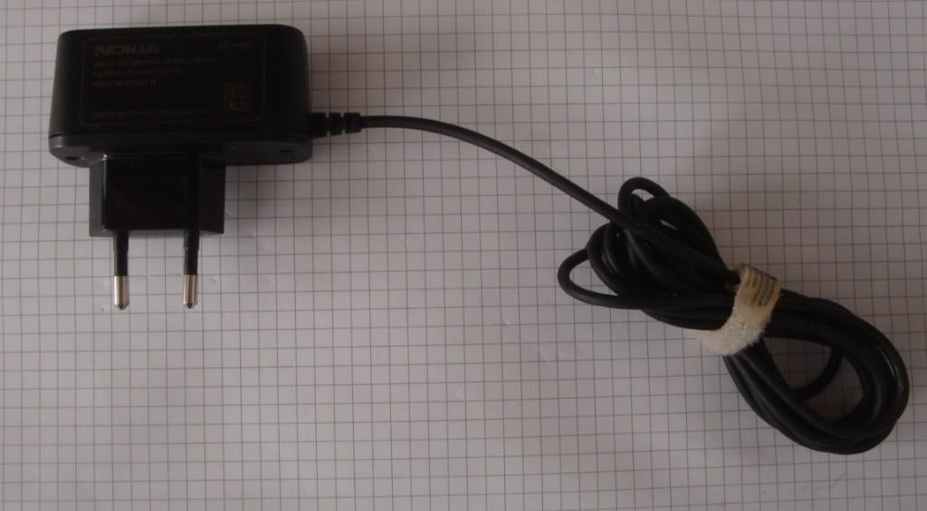 Nokia AC-10E met micro-USB aansluiting., Ophalen of Verzenden, Zo goed als nieuw, Nokia