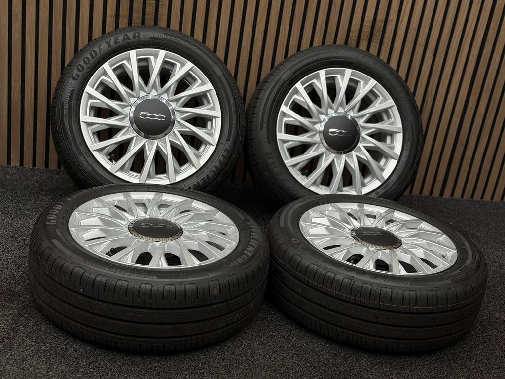 NIEUW! Originele 15 inch Fiat 500 4x98 185/55/15 Goodyear, Auto-onderdelen, Banden en Velgen, Ophalen, 15 inch, ., Banden en Velgen