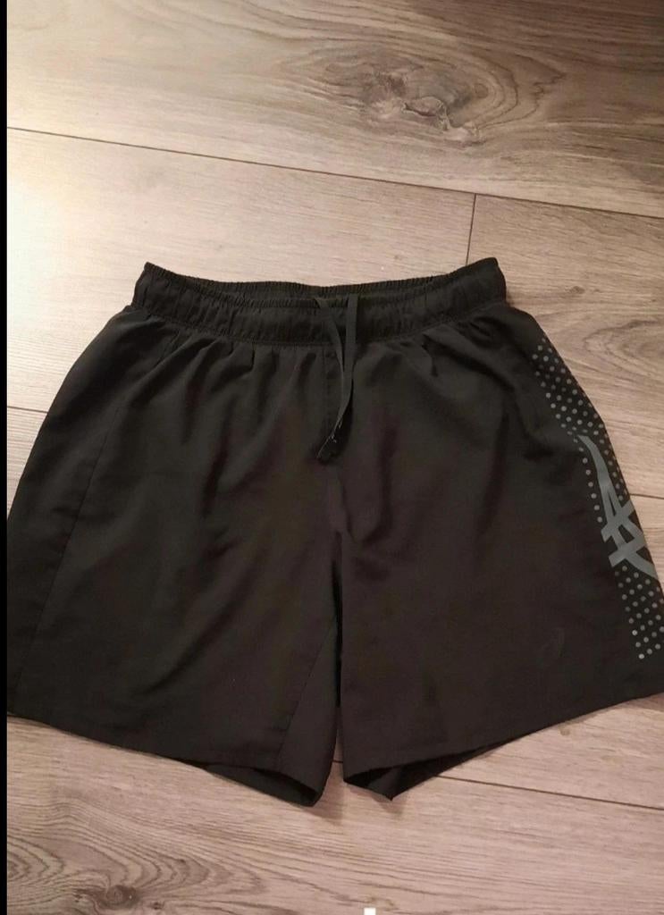 Asics sportshort - Ideaal voor hardlopen of training, Kleding | Dames, Sportkleding, Zwart, Ophalen of Verzenden, Zo goed als nieuw
