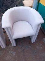 2 supermooie kuipstoelen - gaan weg ivm verhuizing, Ophalen