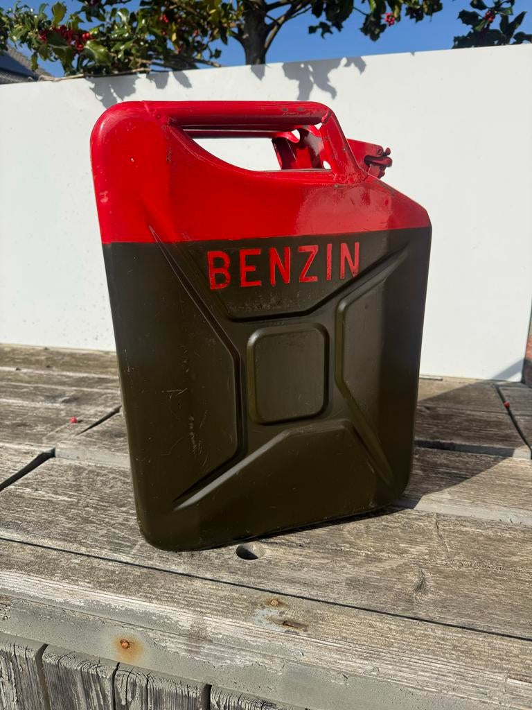 Jerrycan Benzine - Rood/Groen, Ophalen, Gebruikt