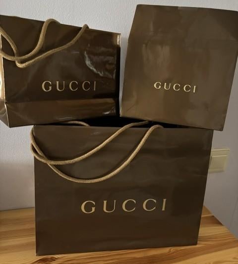 Gucci 3x originele verpakkingen - 2x draagtas + 1x doosje, Verzamelen, Merken en Reclamevoorwerpen, Zo goed als nieuw, Overige typen