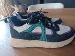 Leuke sneakers, zo goed als nieuw, Ophalen of Verzenden, Zo goed als nieuw, Overige kleuren, Sneakers of Gympen