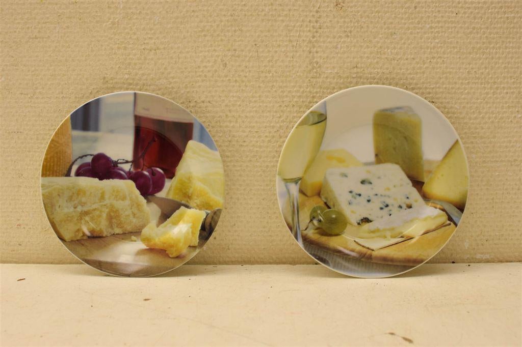 4 stuks Dora Pop porseleinen borden 46216, Gebruikt, Ophalen of Verzenden, Bord(en), Wedgwood