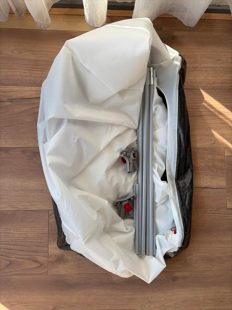 IKEA Vuku kledingkast (gedemonteerd), Huis en Inrichting, Kasten | Kledingkasten, Met plank(en), Kunststof, Gebruikt, 150 tot 200 cm