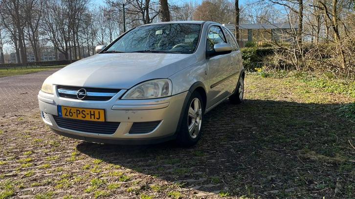 Lees de beschrijving! Opel Corsa 1.2 16V 3D 2004 Grijs, Auto's, Opel, Particulier, Corsa, Benzine, C, Hatchback, Handgeschakeld