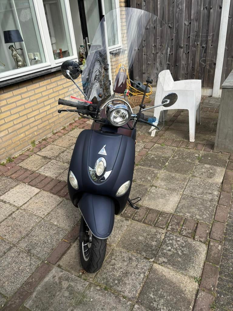 Turbho RS-50 (2017) te koop! (Goede staat), Fietsen en Brommers, Zo goed als nieuw, Benzine, Ophalen, Overige merken