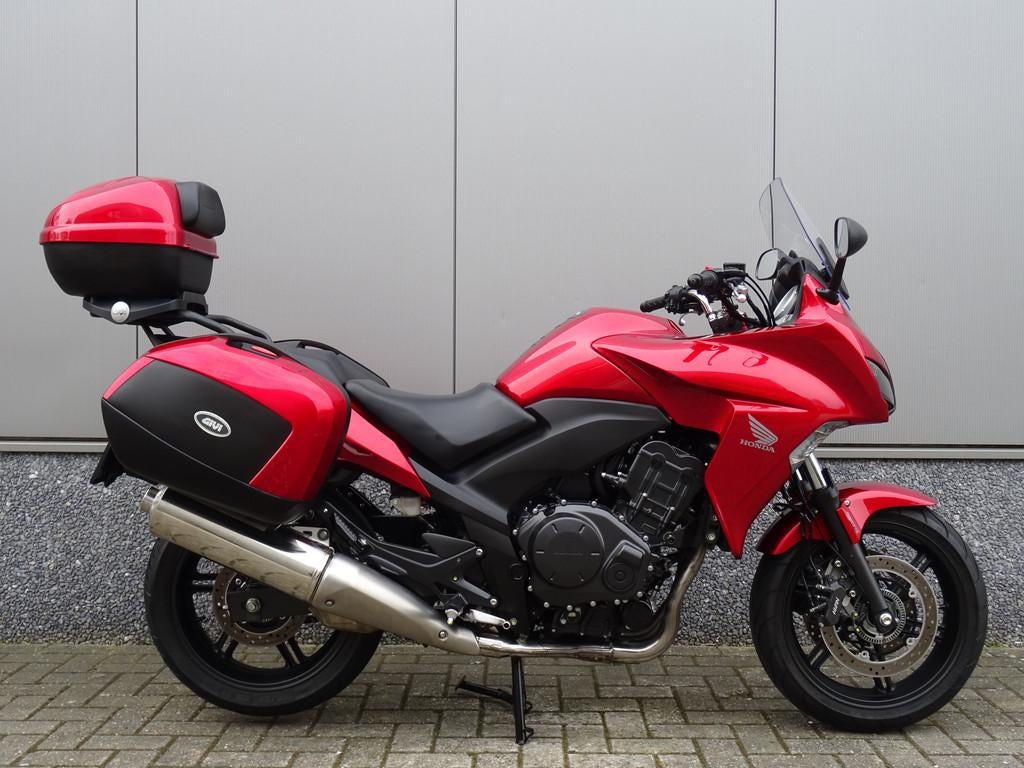 Honda CBF 1000 F ABS (bj 2016), Motoren, Motoren | Honda, Bedrijf, 1000 cc, Toermotor