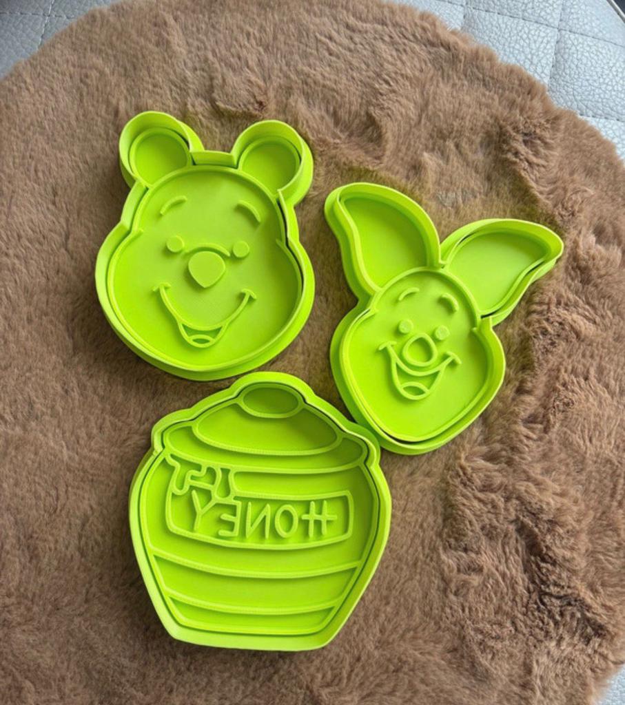 Koekvormpjes winnie de pooh, Ophalen of Verzenden, Nieuw, Taarten of Cupcakes, Bakvorm