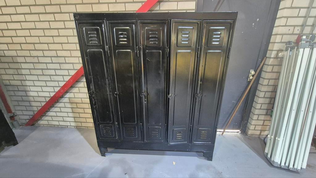2 x Lockerkast industrial vintage look, Huis en Inrichting, Kasten | Lockerkasten, Ophalen, Zo goed als nieuw