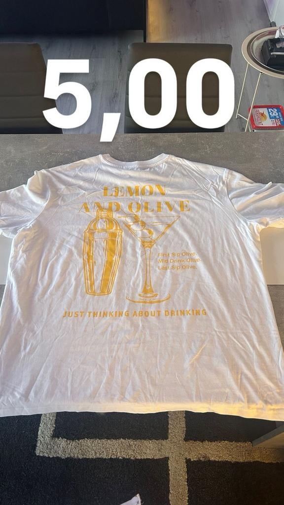 Diversen kleding 3 tshirt 2 leggings 1 top 1 pyjama jurk, Ophalen, Zo goed als nieuw