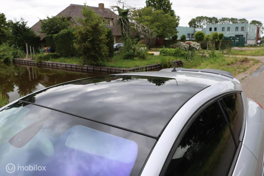 Renault Megane RS 275 2.0 Turbo / Maxton / Liefhebbersauto, Auto's, Renault, 1998 cc, Stof, Gebruikt, Zwart