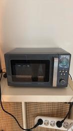 Gratis af te halen: magnetron (werkend), Ophalen, Gebruikt, Magnetron, Draaiplateau