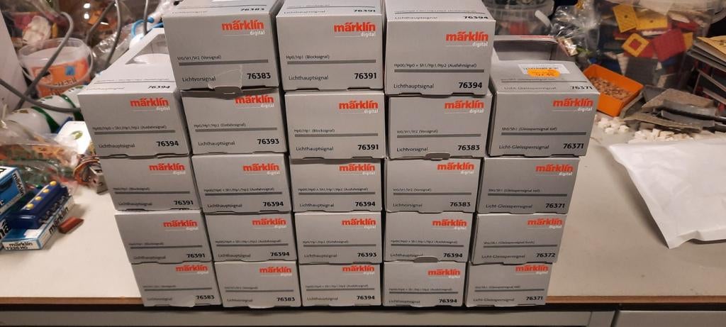 Veel lege marklin digitale dozen van alles wat, Hobby en Vrije tijd, Modeltreinen | H0, Ophalen of Verzenden, Zo goed als nieuw