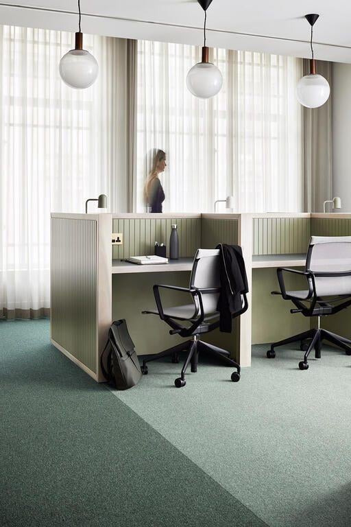 Heuga 727 Bottle Green OUTLET tapijttegels 50x50cm, 75 m² of meer, Nieuw, Ophalen of Verzenden, Tapijttegels