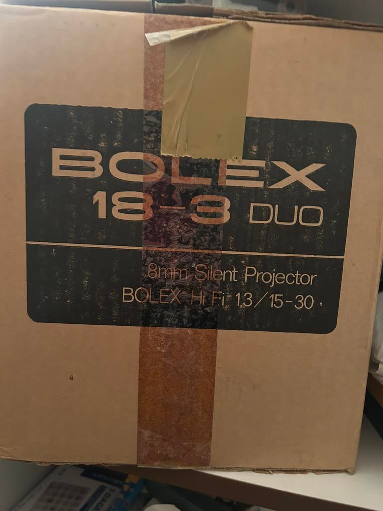 Bolex 8mm projector met scherm en tafel, Ophalen of Verzenden, Zo goed als nieuw, Met scherm