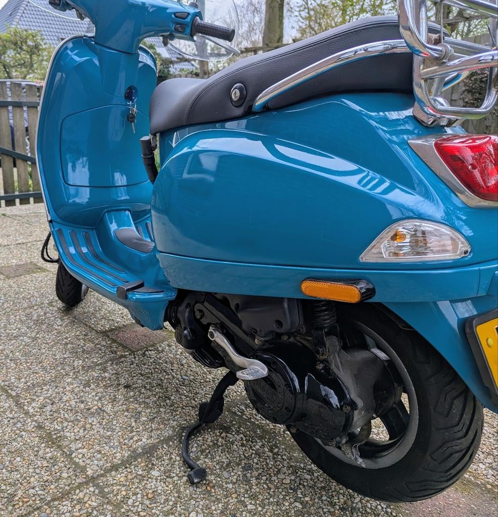 Vespa LX 4-takt bromscooter 45km - Goede staat, Ophalen, Overige modellen, Maximaal 45 km/u, Zo goed als nieuw