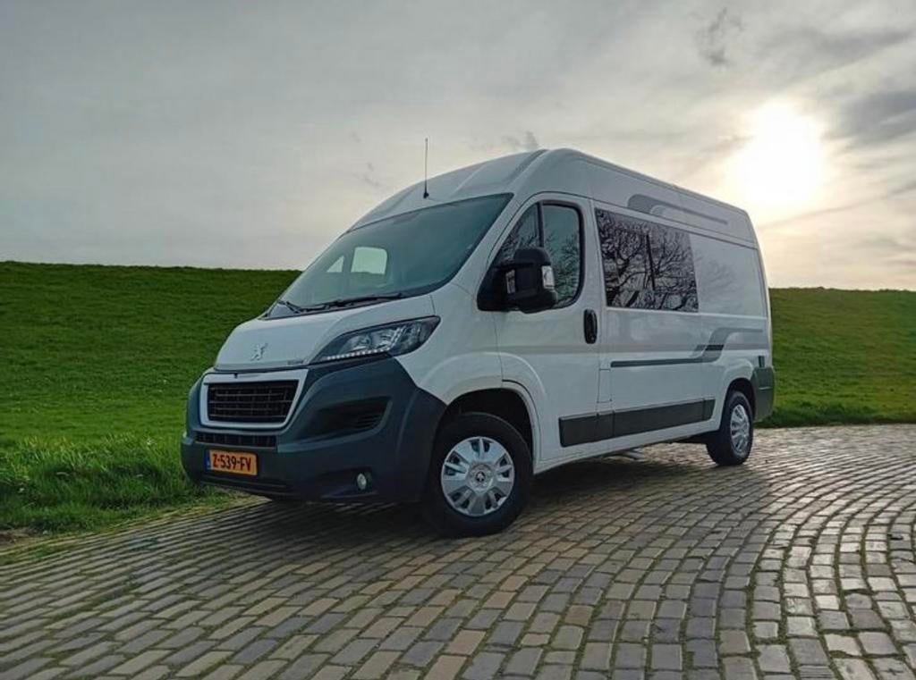 Camperbus L2H2 Peugeot boxer 2014 Wit, Auto's, Peugeot, Voorwielaandrijving, Euro 5, Stof, Overige carrosserieën
