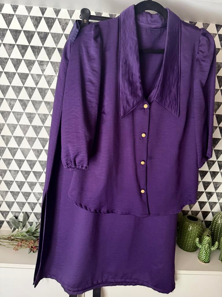 Mooi setje rok + blouse, Ophalen of Verzenden, Zo goed als nieuw, Maat 42/44 (L), Paars