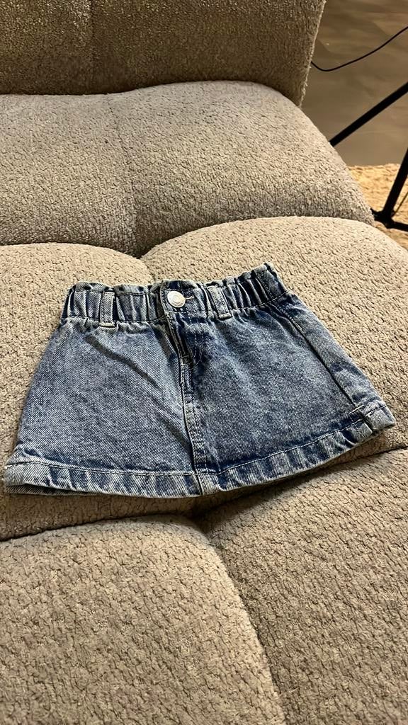 Spijkerrokje maat 74, Kinderen en Baby's, Babykleding | Maat 74, Ophalen of Verzenden, ., ., .