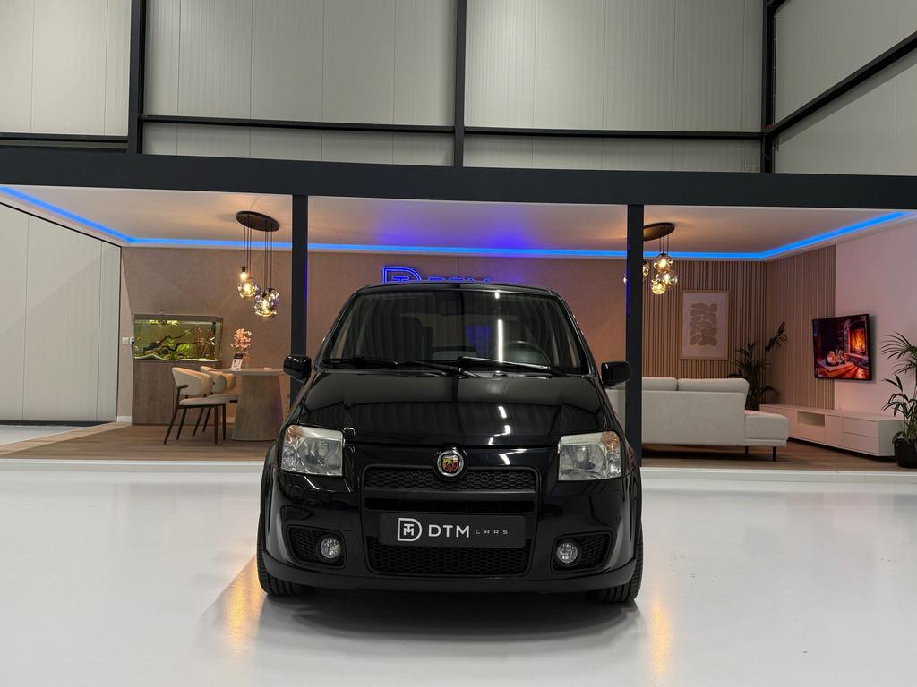 Fiat Panda 1.4 16V Sport Navi Sportuitlaat Carbon Elekt. Ram, Voorwielaandrijving, Elektrische ramen, Gebruikt, Zwart