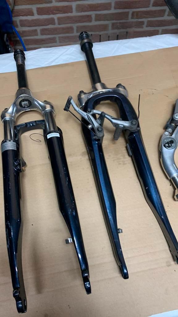 Rih omega 1 fiets onderdelen motor, vork, stuurstang, Fietsen en Brommers, Fietsonderdelen, Zo goed als nieuw, Wiel, Ophalen of Verzenden