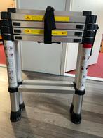 Dubbele Uitschuifbare Trap - Makkelijk en Veilig!, Doe-het-zelf en Verbouw, Ladders en Trappen, Ophalen, Gebruikt, Trap, Opvouwbaar of Inschuifbaar