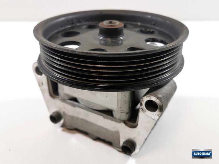 Stuurbekrachtiging Pomp van een Volvo V60, Gebruikt, -, -, Ophalen of Verzenden