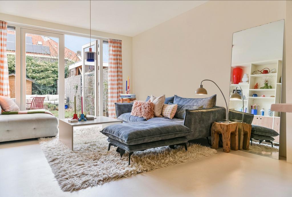 Loods 5 fluwelen 3-zitsbank met hocker, Ophalen, Gebruikt, Driepersoons, Rechte bank