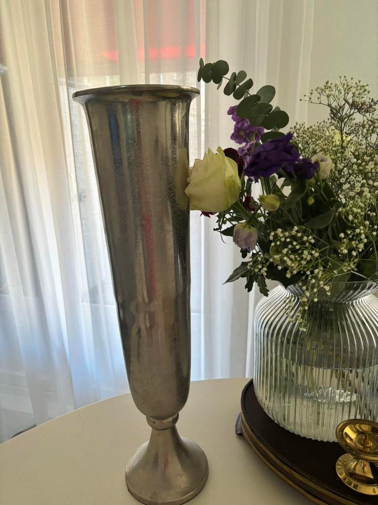 Zwaar vaas, Huis en Inrichting, Woonaccessoires | Vazen, Overige kleuren, Ophalen of Verzenden, Minder dan 50 cm, Glas