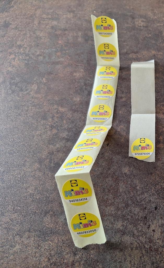 11 zegels voor de lidl Mini's., Verzamelen, Supermarktacties, Lidl, Ophalen of Verzenden