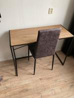 Klein bureau met stoel - Ruimtewinner!, Ophalen, Zo goed als nieuw, Bureau