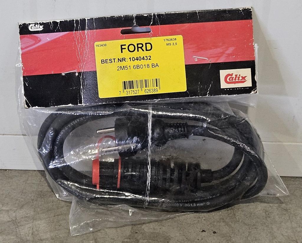 Ford Focus | Voorverwarm kabel | 1040432, -, -, Nieuw, Ophalen of Verzenden