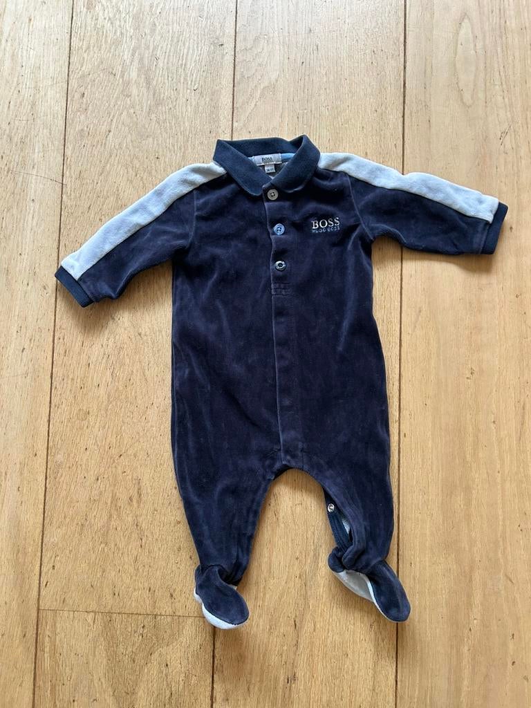 Hugo Boss baby pakje, Ophalen of Verzenden, Zo goed als nieuw, Jongetje, Pakje