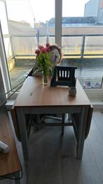 Desk with chairs, Ophalen, 100 tot 150 cm, 50 tot 100 cm, Zo goed als nieuw