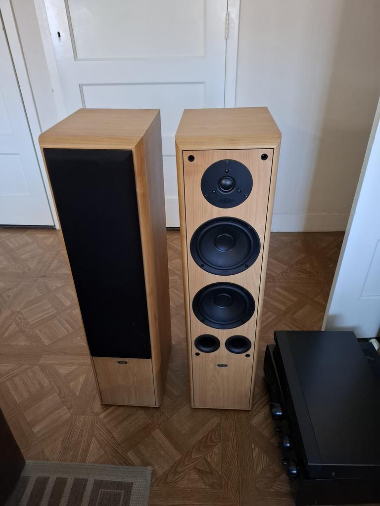 Eltax syphony 8.2 boxen met 200watt, Overige merken, Ophalen of Verzenden, Zo goed als nieuw, 120 watt of meer