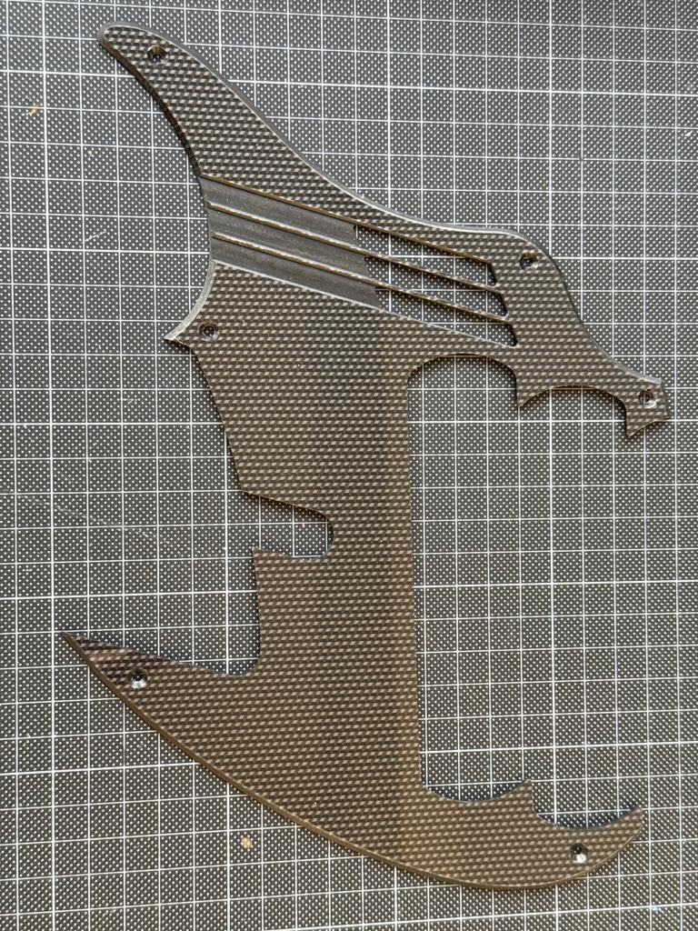 Slagplaat voor Dingwall 6-snarige basgitaar, Verzenden, Nieuw, Elektrische basgitaar