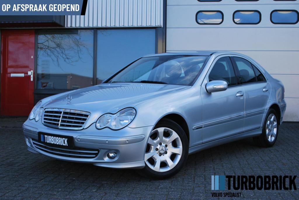 Mercedes C-klasse 180 K. Elegance |Clima|Cruise|Trekhaak|You, 1385 kg, Gebruikt, Zwart, Origineel Nederlands