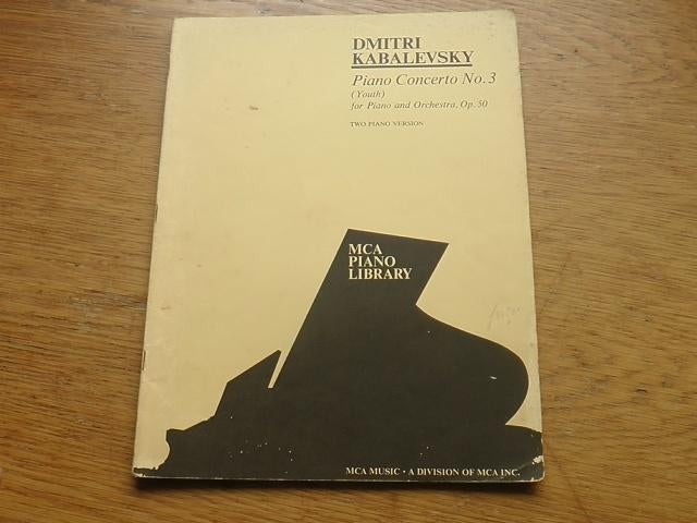 Kabalevsky - piano concert no.3, Muziek en Instrumenten, Bladmuziek, Gebruikt, Klassiek, Ophalen of Verzenden, Artiest of Componist