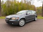 Volvo V50 2.4i, Gebruikt, 700 kg, 1384 kg, 2435 cc