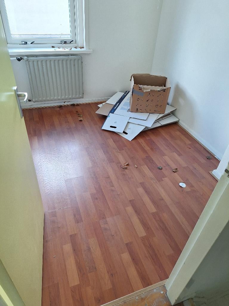 Gratis laminaat 6m2, Ophalen, Kunststof, Gebruikt, 50 tot 150 cm